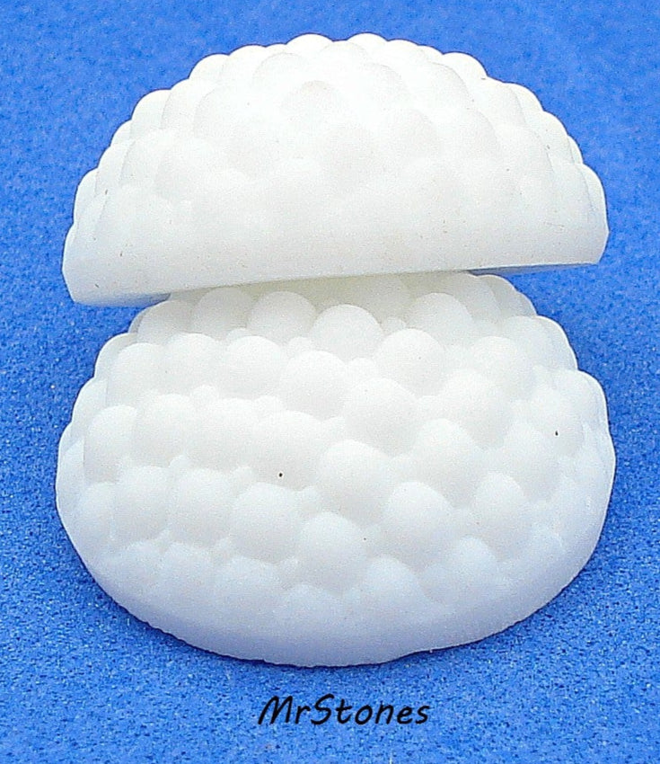 17.5mm (2194) Chalk White Textured Round Cabochon Conclave Back 7.5mm thick