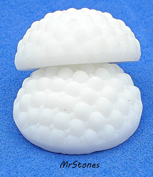 17.5mm (2194) Chalk White Textured Round Cabochon Conclave Back 7.5mm thick