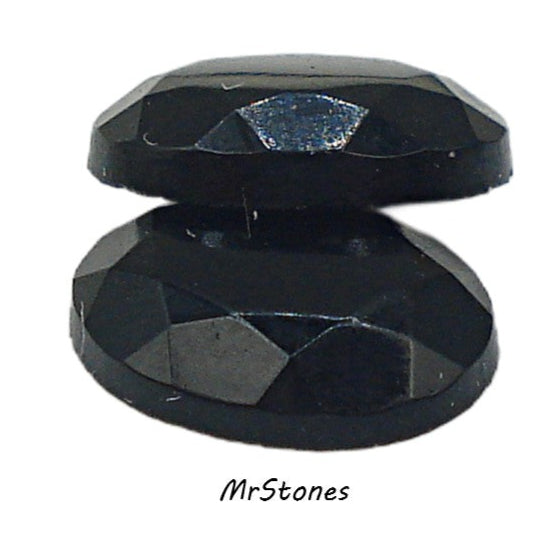 10x8mm (2995) Jet Black Low Dome Rose Cut Oval Flatback Czech
