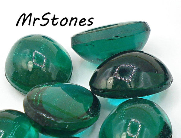 11x9mm (2195) Emerald Green Unfoiled Oval Cabochon Bombee Cut