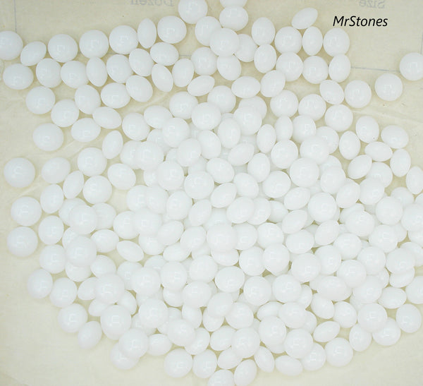8mm (3190) (39ss) Chalk White Round Lentils Same on Both Sides (5.2mm thick) 4pk/$1.00