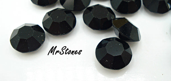 8.2mm (1110) (39ss) Jet Black Channel Cut Round 4.1mm Thick