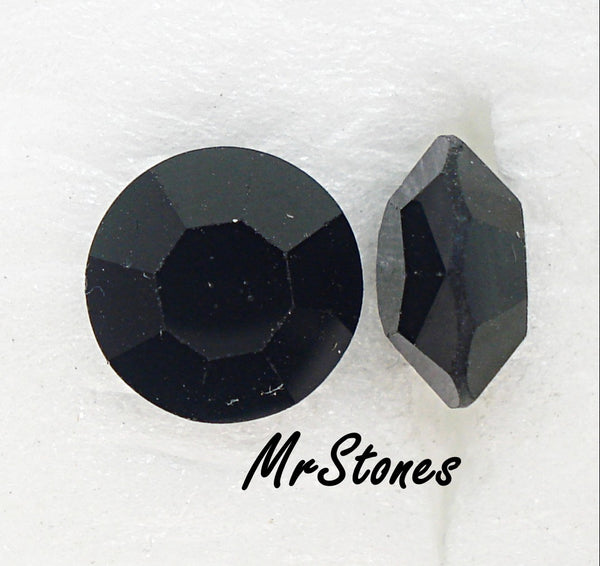 8.2mm (1110) (39ss) Jet Black Channel Cut Round 4.1mm Thick