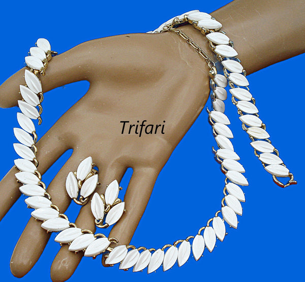 Trifari 3pc Set Necklace Earrings Bracelet Gold Tone White Lucite Leaves