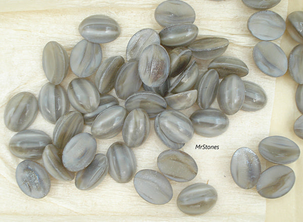 14x10mm (1685) Czech Gray Cat's Eye Oval Cabochon