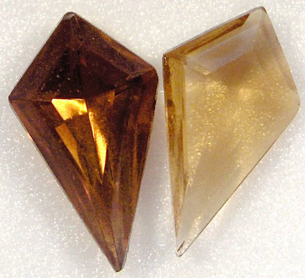 19x11mm Pointed Back Kite Shapes