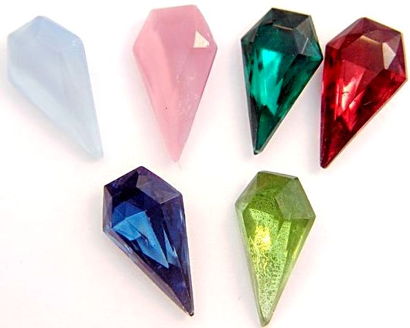 15x9mm Pointed Back Kite Shapes