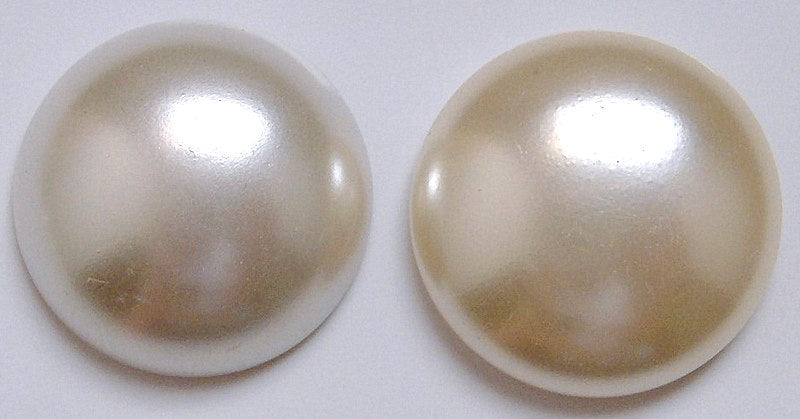 18mm Imitation White Pearl Round Cabochons