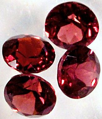 6.0mm Round Mozambique Faceted Garnets