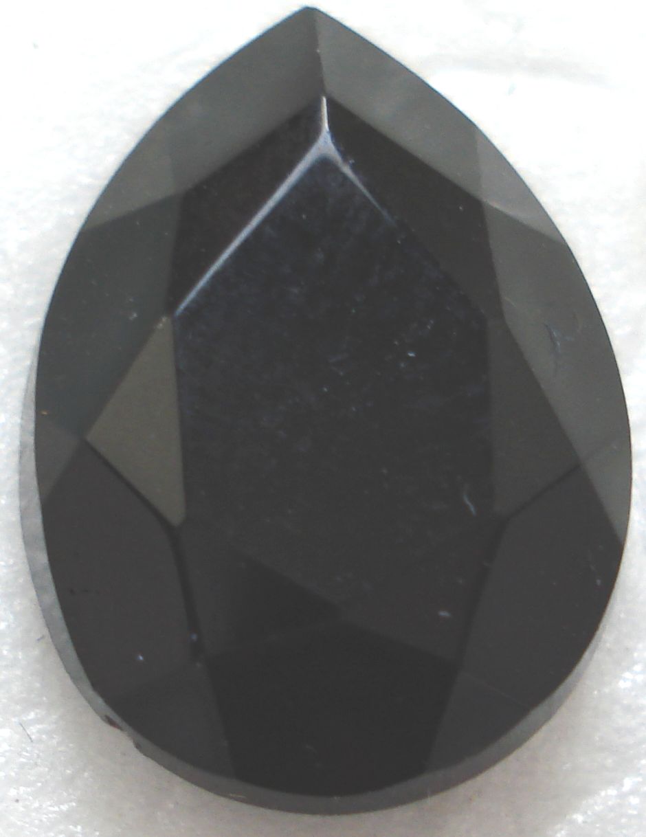 18x13mm (4320/2) JET BLACK PENDALOQUES