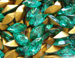 10x5mm (4200/2) TTC Light Emerald Pointed Back Marquises