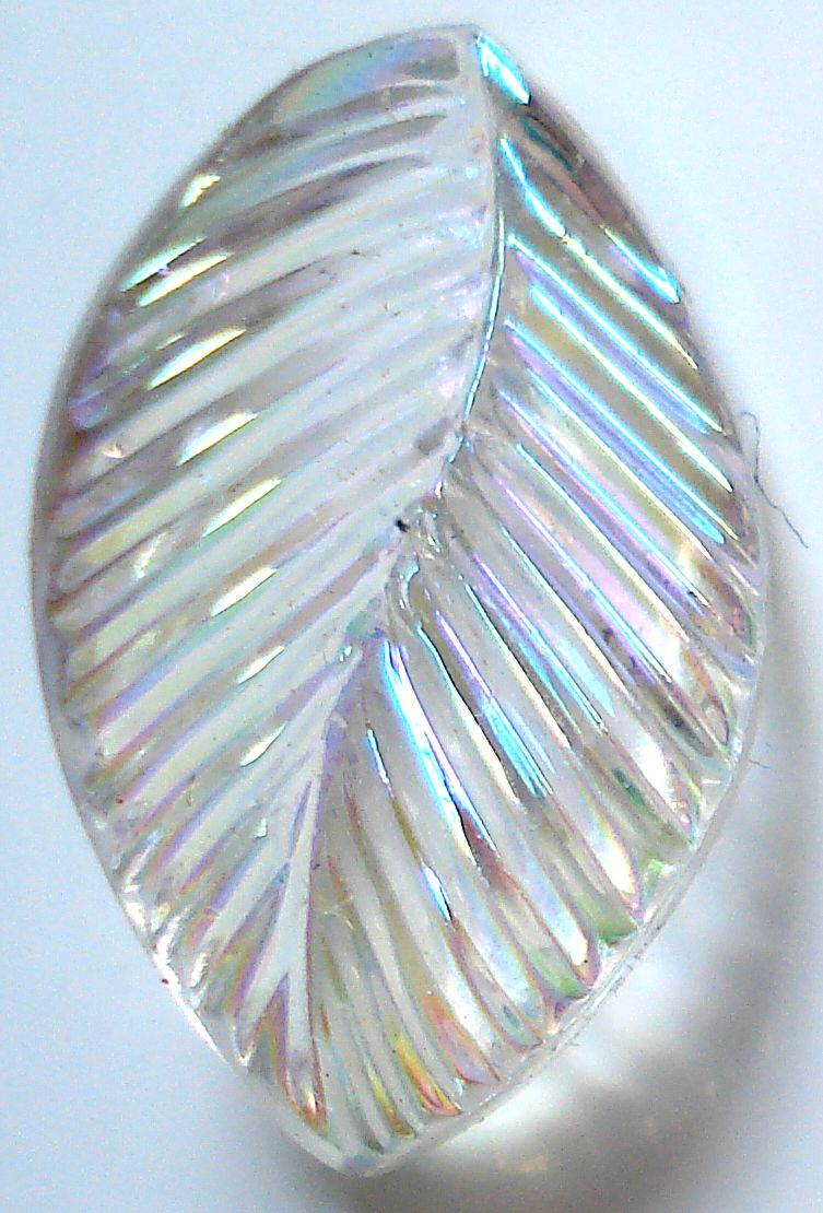 19X11MM CRYSTAL AB FANCY CURVED LEAVES
