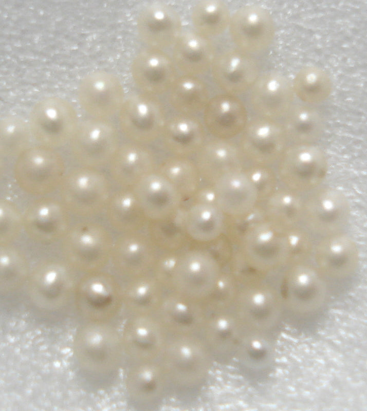 1-1.5mm NATURAL ROUND UNDRILLED SEED PEARLS