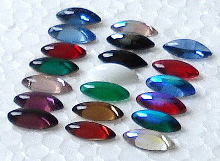 15x7mm (3175) Glass Marquise Navette Cabochon