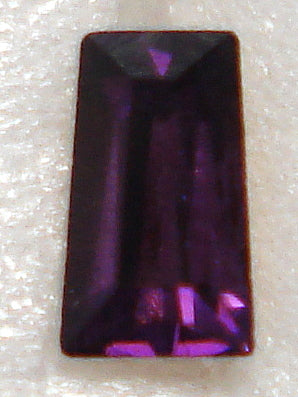 5X3X2.5MM (4700) #17 AMETHYST TAPERED BAGUETTES