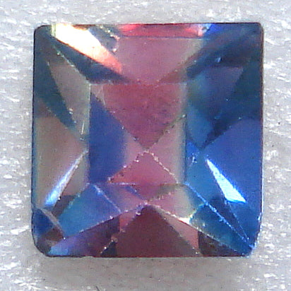 5MM (4400) IRIS COLOR PB SQUARES