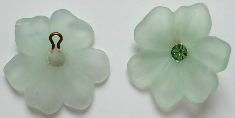 18MM LT GREEN MATTE RS FLOWER WITH CATCH