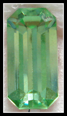 8X4MM (4600) PERIDOT CUSHION OCTAGONS