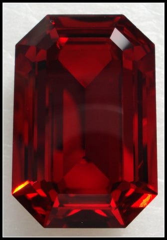 24X16MM (4610) SIAM RED CUSHION OCTAGONS