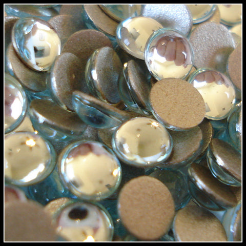 4MM (2194) LIGHT AZORE ROUND CABOCHONS