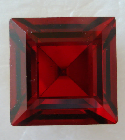 12MM (4410) SIAM RED STEP CUT SQUARES