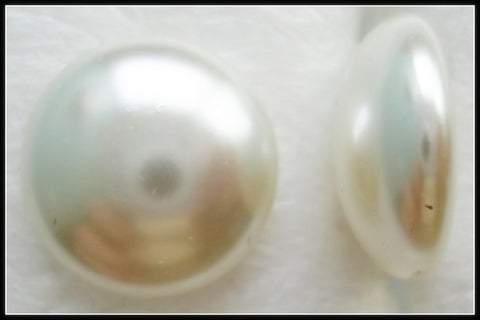 13MM GLASS LOW DOME WHITE FAUX PEARL CABS