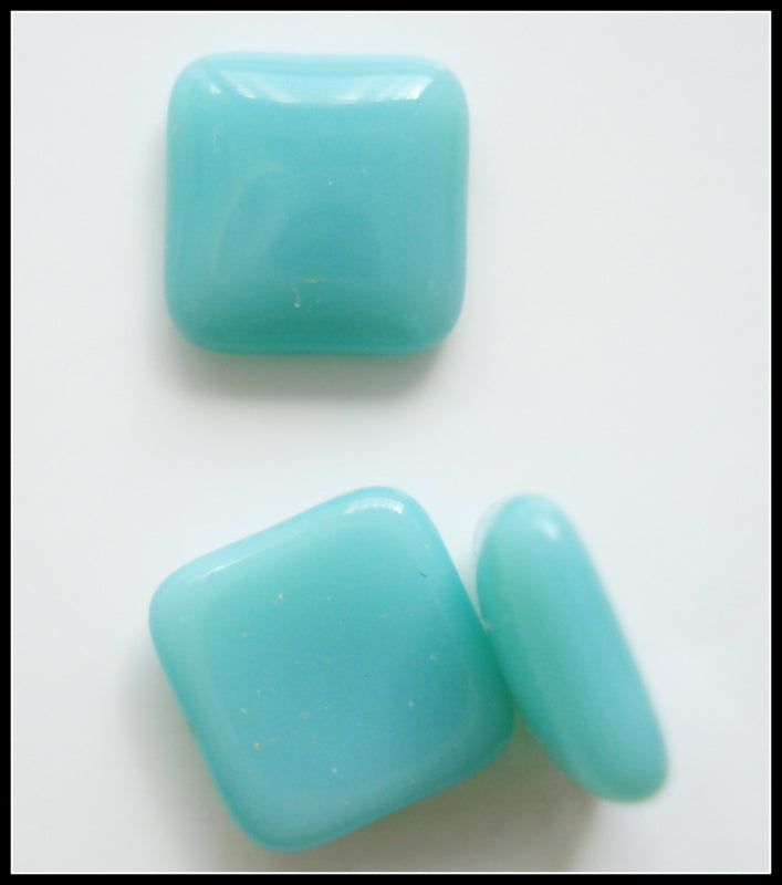 6MM B/G TURQUOISE LOW DOME ANTIQUE SQUARE CABS