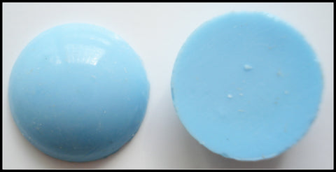13MM (2194) GLASS LIGHT TURQUOISE CABOCHONS