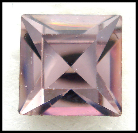 10MM (4400) LIGHT AMETHYST SQUARES