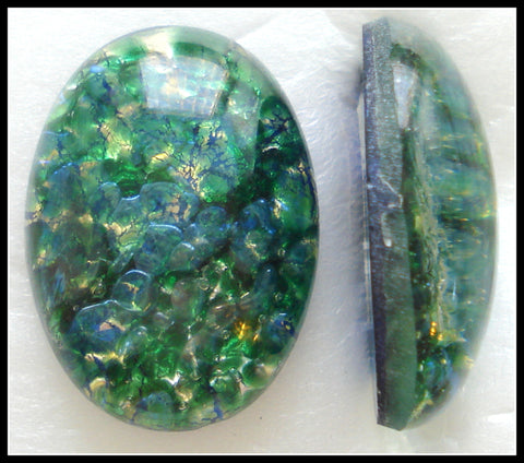 25X18MM (1685) GREEN OPALS CABOCHONS