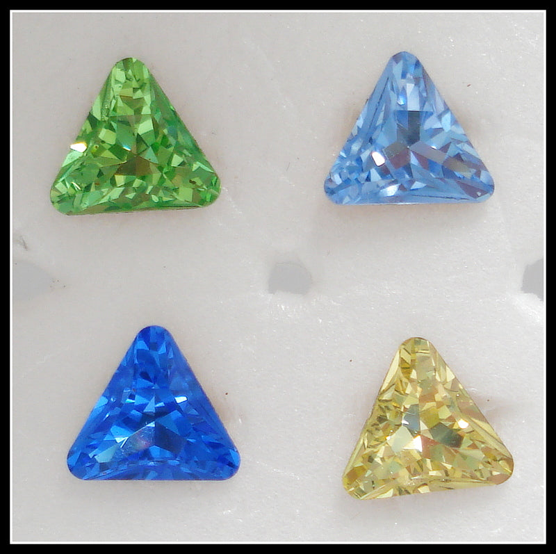 8MM (4722) TRIANGLES