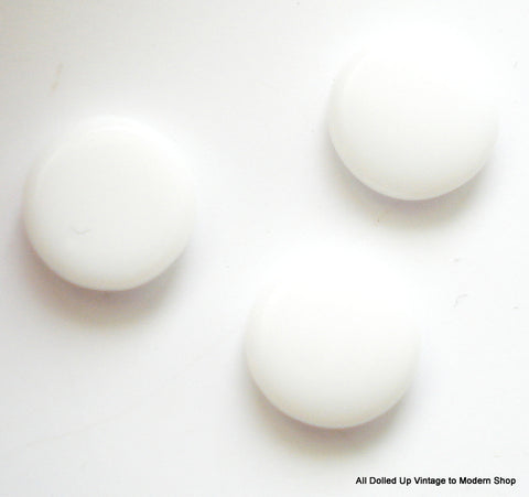 8MM LOW DOME CHALK WHITE CABOCHONS