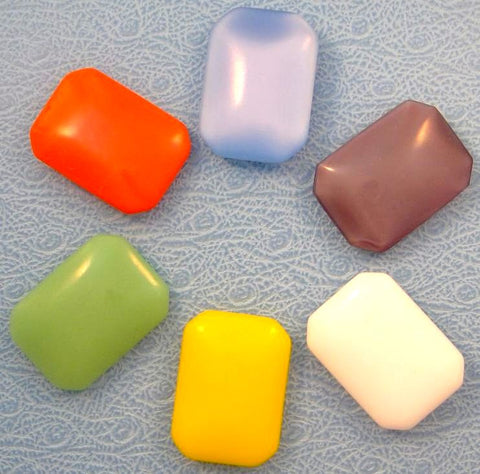 25x18mm Buff Top Doublet Cushion Octagons