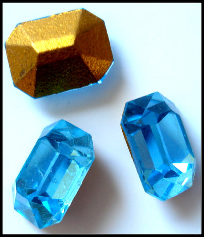 8x6.5mm (4600) Old Aqua Cushion Octagon