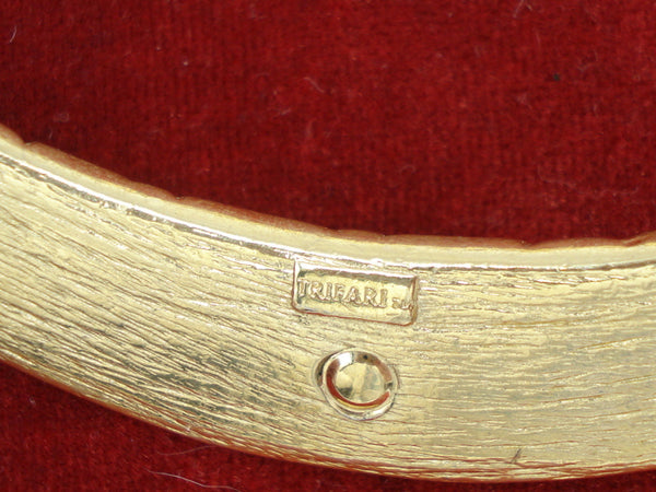 Trifari Red Moonstone Necklace