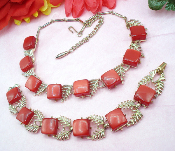 Coro Set Red Square Moonstones