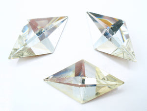 25x13mm (4711) Crystal Diamond Shape Pointed Top and Bottom