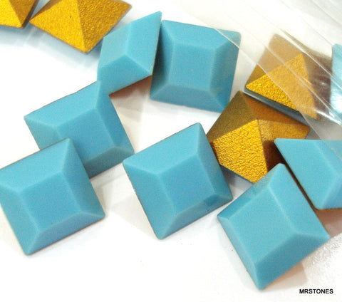8mm (4400) Turquoise Square Shape