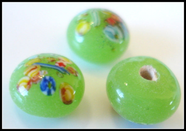 8mm (2175) Apple Green Floral Round Button Top