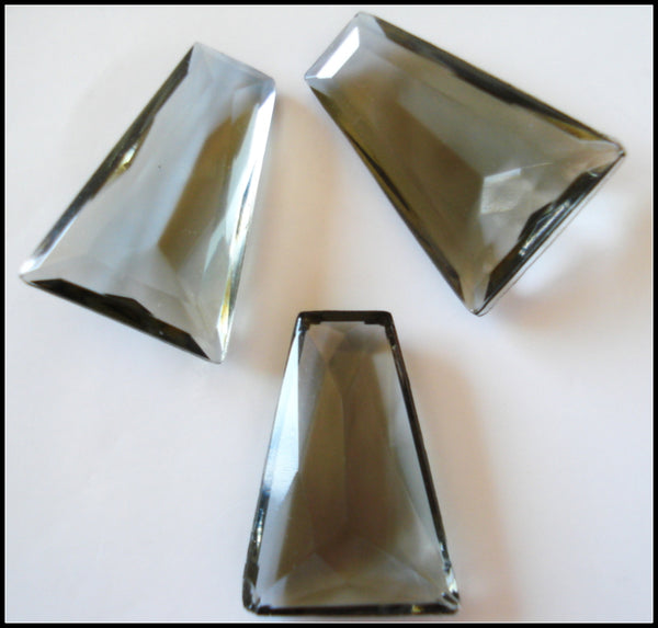 18x13x6mm (4700/2) Black Diamond Tapered Baguettes Unfoiled