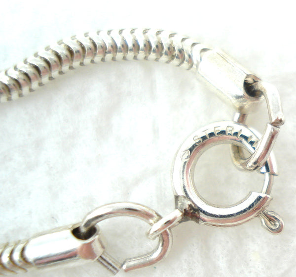 Vintage Calvin Peterson Horse 925 Opal Pendant Necklace