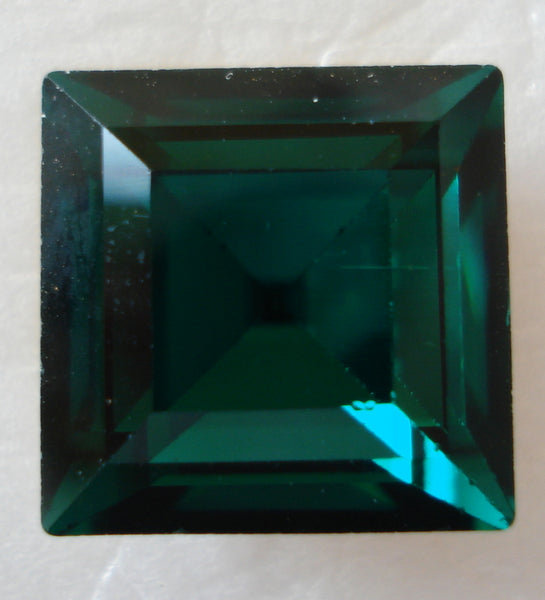 8mm (4400) (4410) Emerald Square Shape