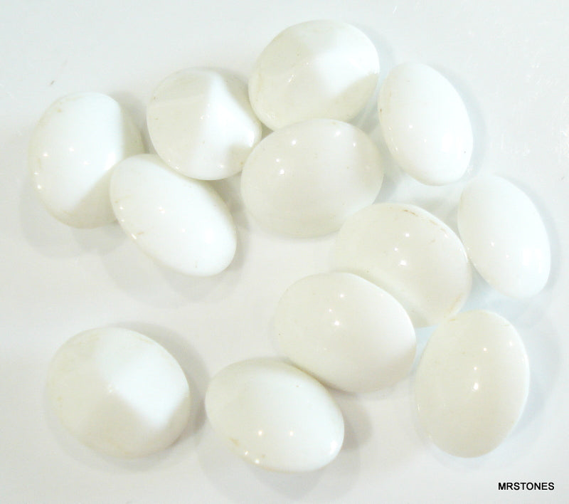 7x5mm or 10x8mm (3188) Chalk White Oval Buff Top Doublets