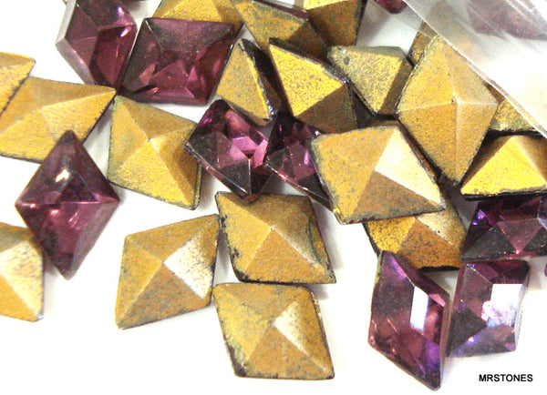 10x7mm (4710) Amethyst Czech Diamond Shape