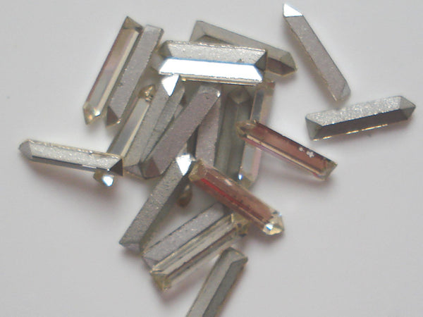 8x2mm (152) Crystal Pointed End Baguettes