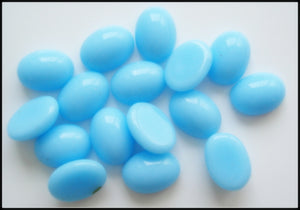 7x5mm (2195) Glass Light Turquoise Oval Cabochon