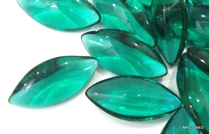 15x7mm (3146) Emerald Unfoiled Marquise Navette Buff Top Doublet