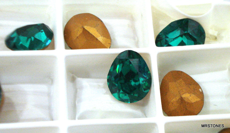 9x7.5mm (4350) Emerald Egg Shape