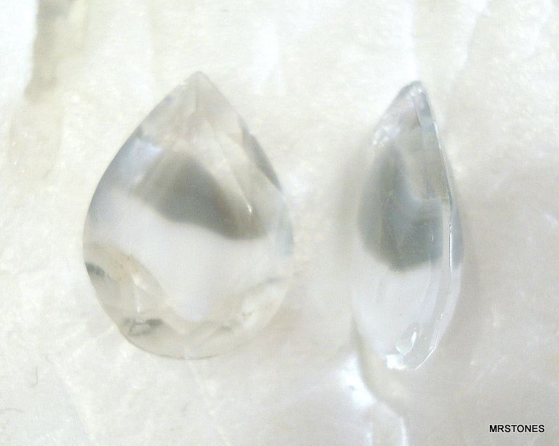 18x13mm (4320/2) Gray White Givre Pear Pendeloque Shape