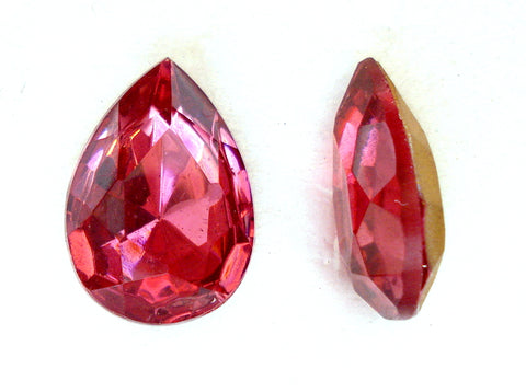 18x13mm (4320/2) TTC Dark Rose Pink Pendeloque Pear